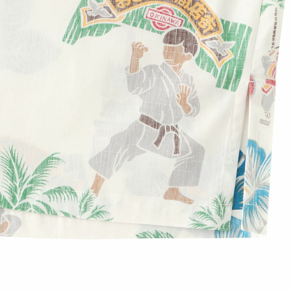 かりゆしウェア　サムネイル画像（スリット拡大画像）