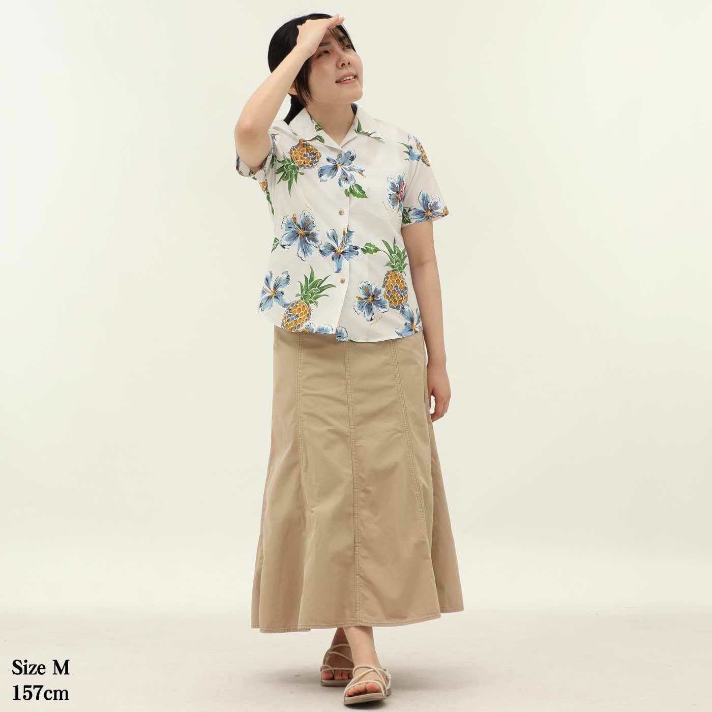 かりゆしウェアモデル着用画像