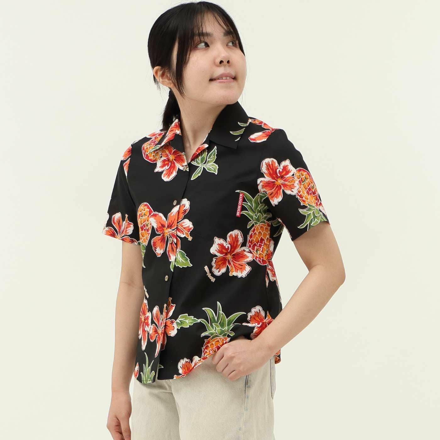 かりゆしウェアモデル着用画像