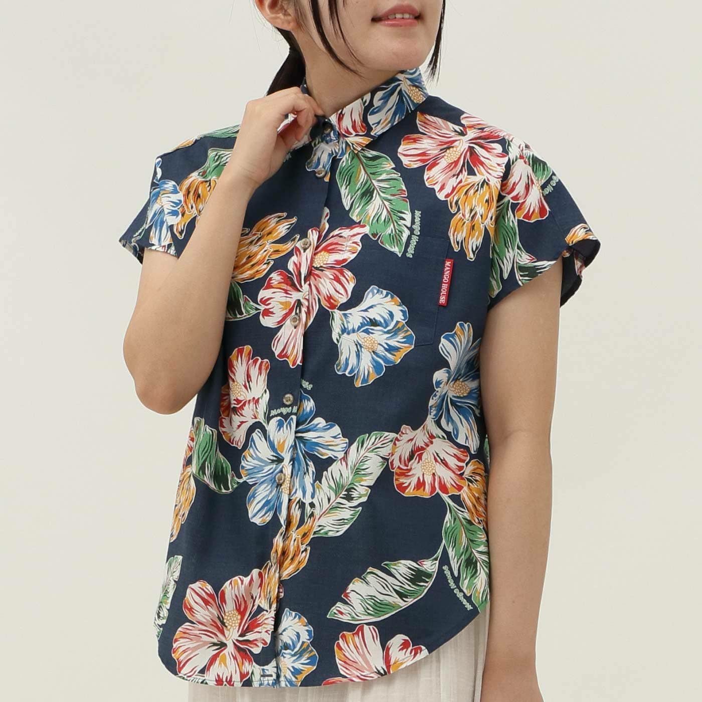 かりゆしウェアモデル着用画像