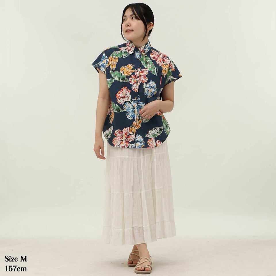 かりゆしウェアモデル着用画像