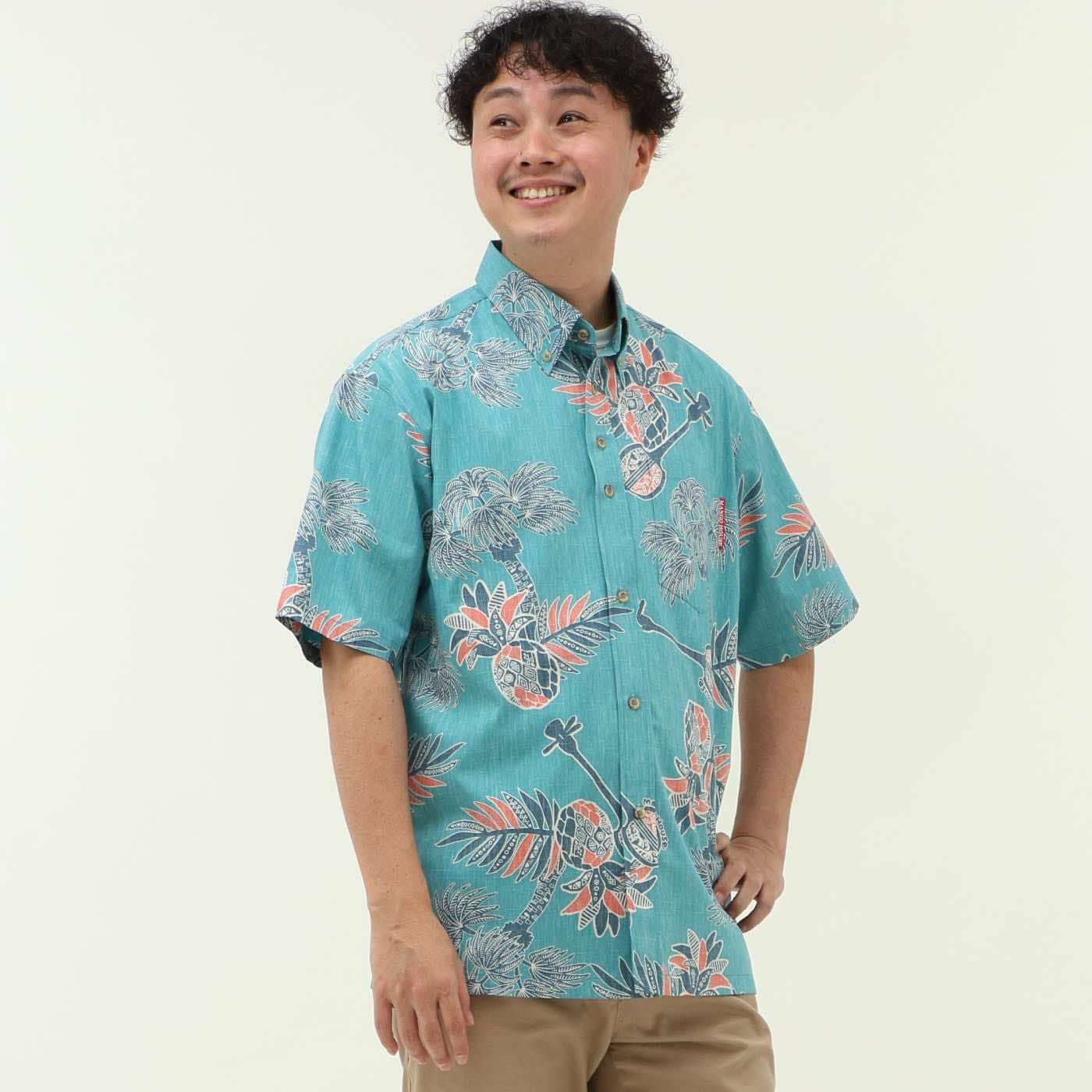 かりゆしウェアモデル着用画像