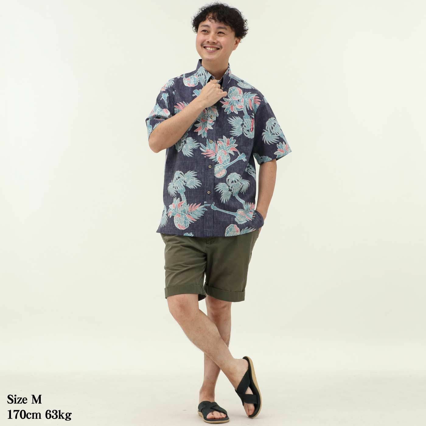 かりゆしウェアモデル着用画像