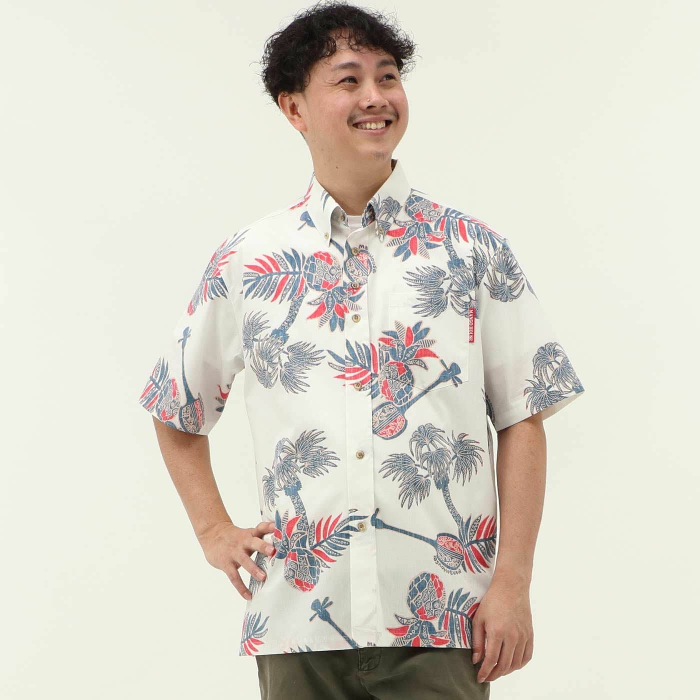 かりゆしウェアモデル着用画像