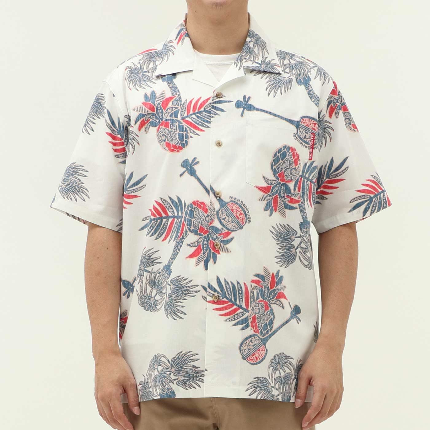 かりゆしウェアモデル着用画像