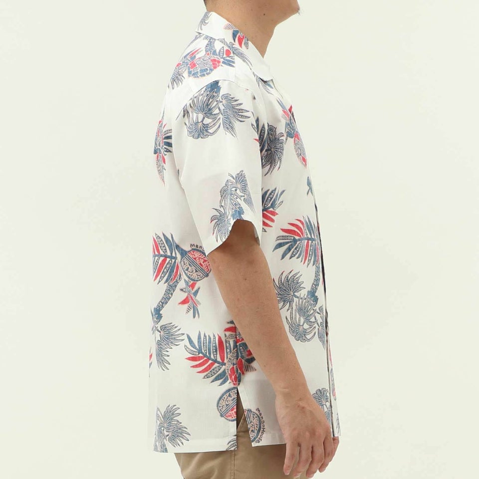 かりゆしウェアモデル着用画像