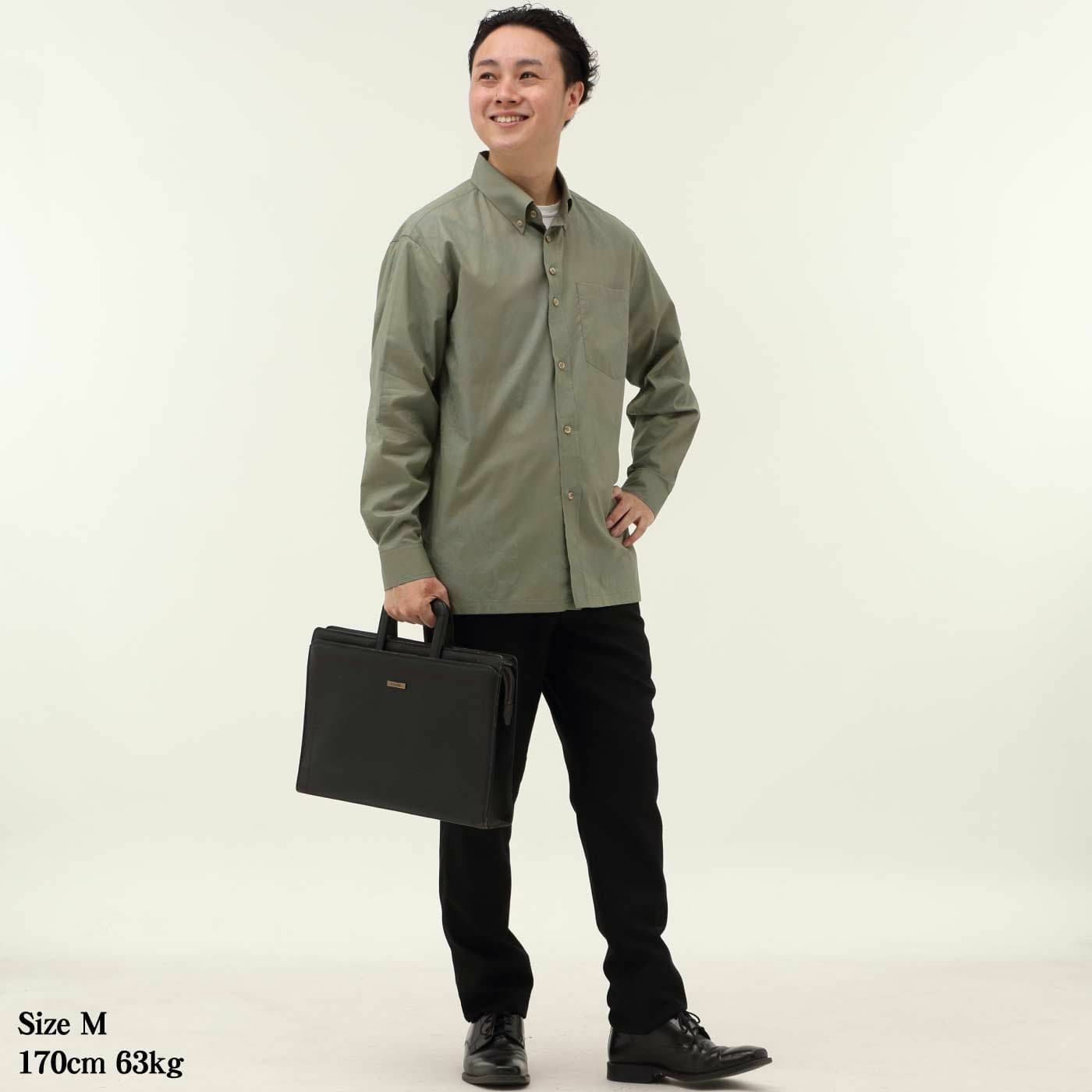 かりゆしウェアモデル着用画像