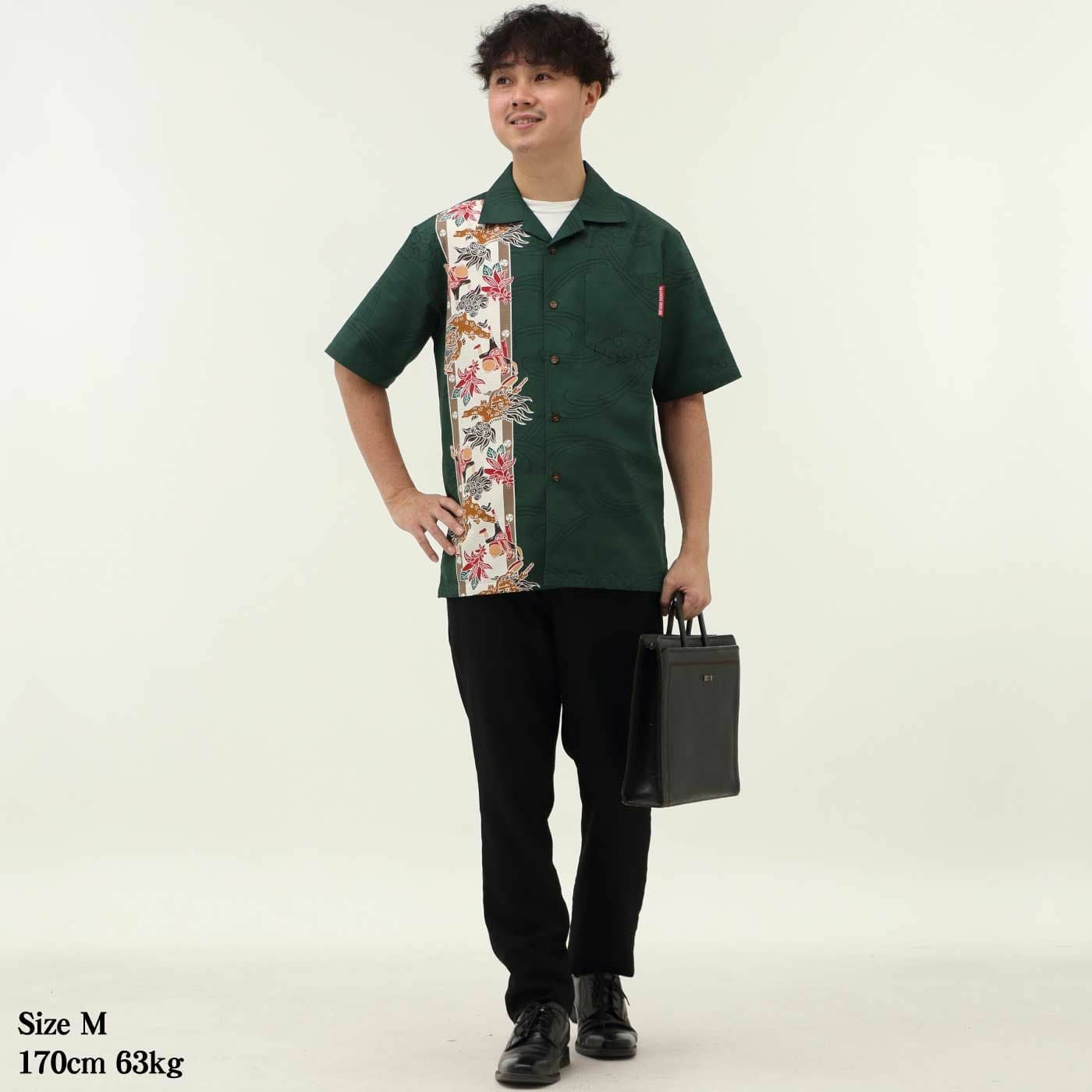 かりゆしウェアモデル着用画像