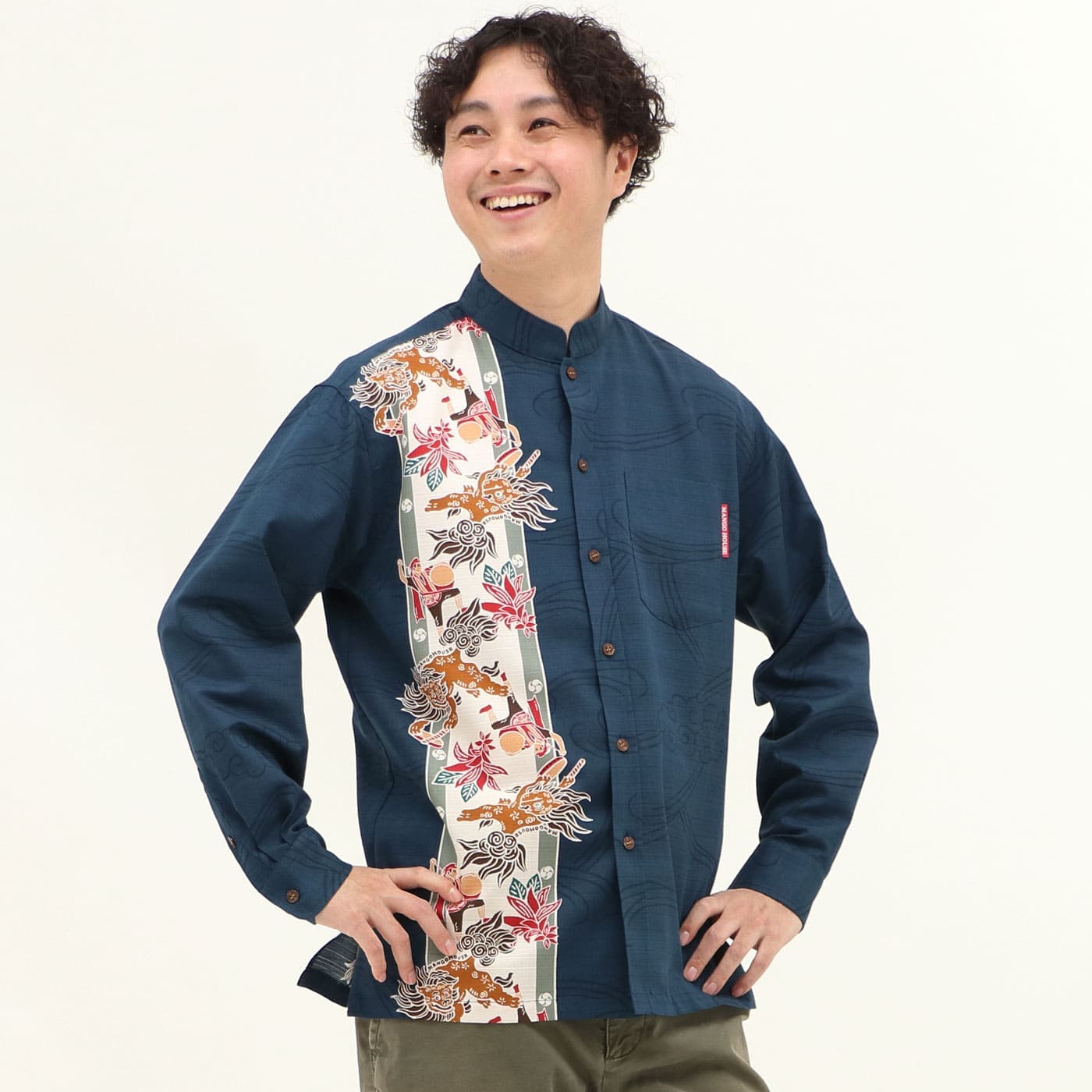 かりゆしウェアモデル着用画像