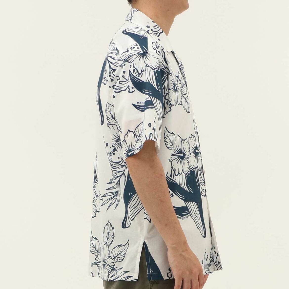 かりゆしウェアモデル着用画像