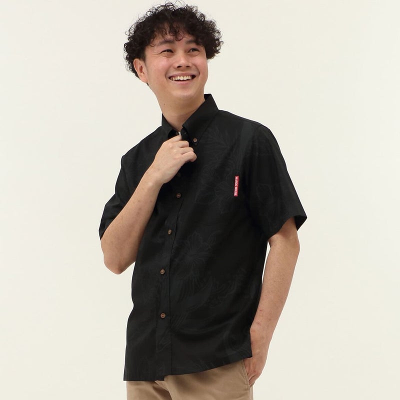 かりゆしウェアモデル着用画像