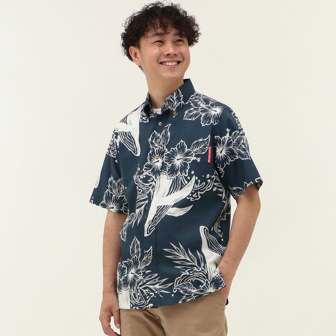 かりゆしウェアモデル着用画像