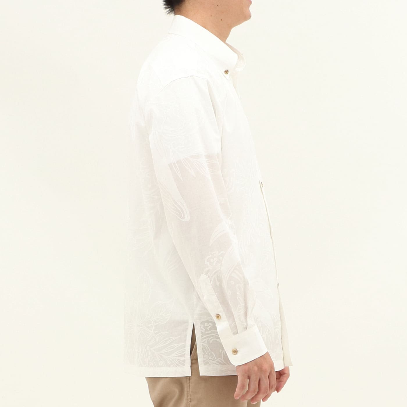 かりゆしウェアモデル着用画像