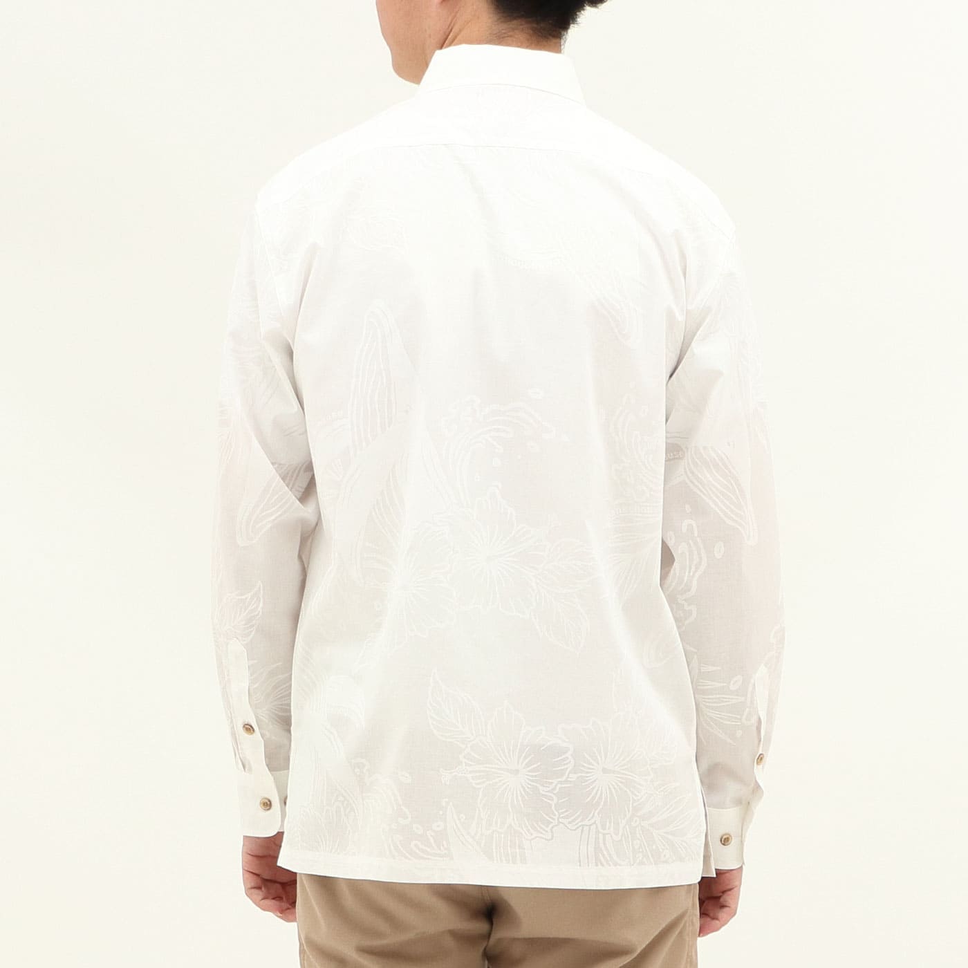 かりゆしウェアモデル着用画像