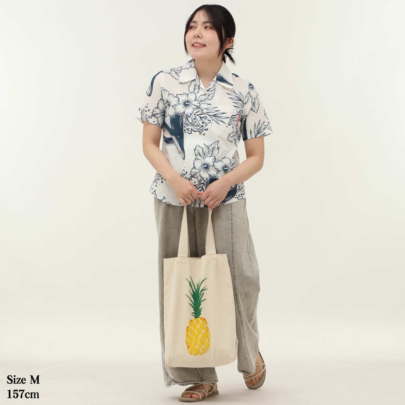 かりゆしウェアモデル着用画像