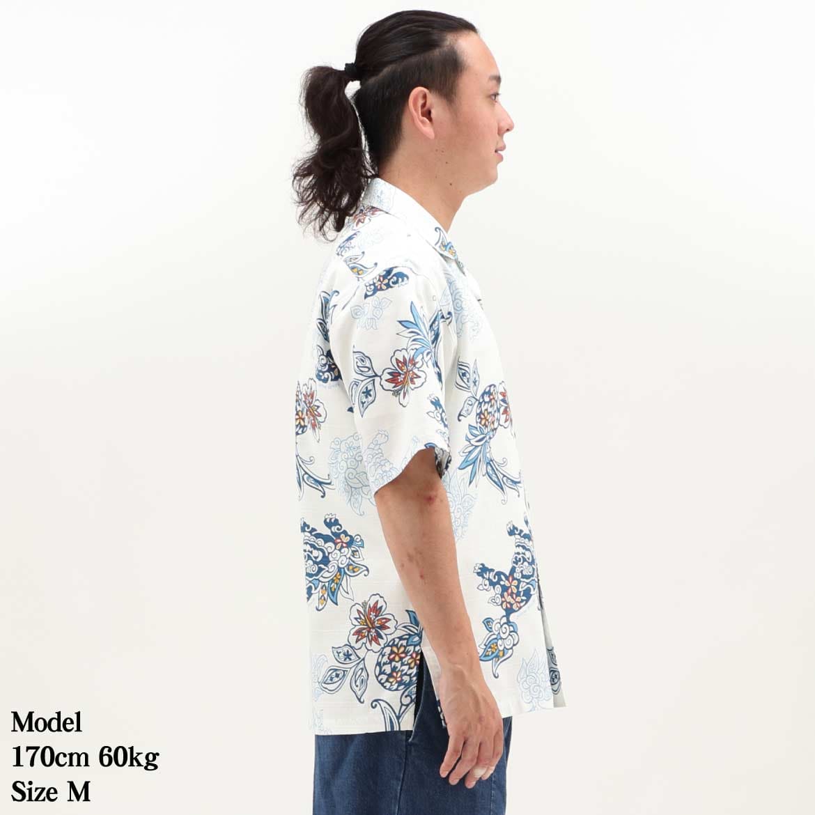 かりゆしウェアモデル着用画像