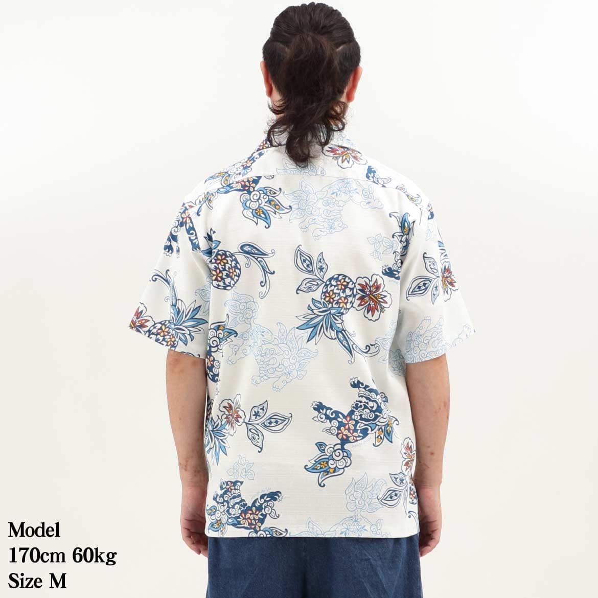 かりゆしウェアモデル着用画像