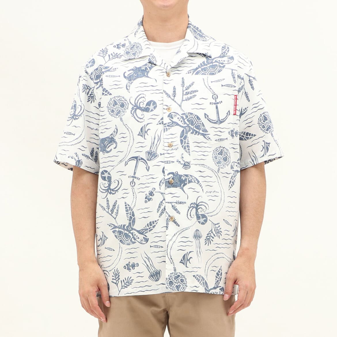 かりゆしウェアモデル着用画像