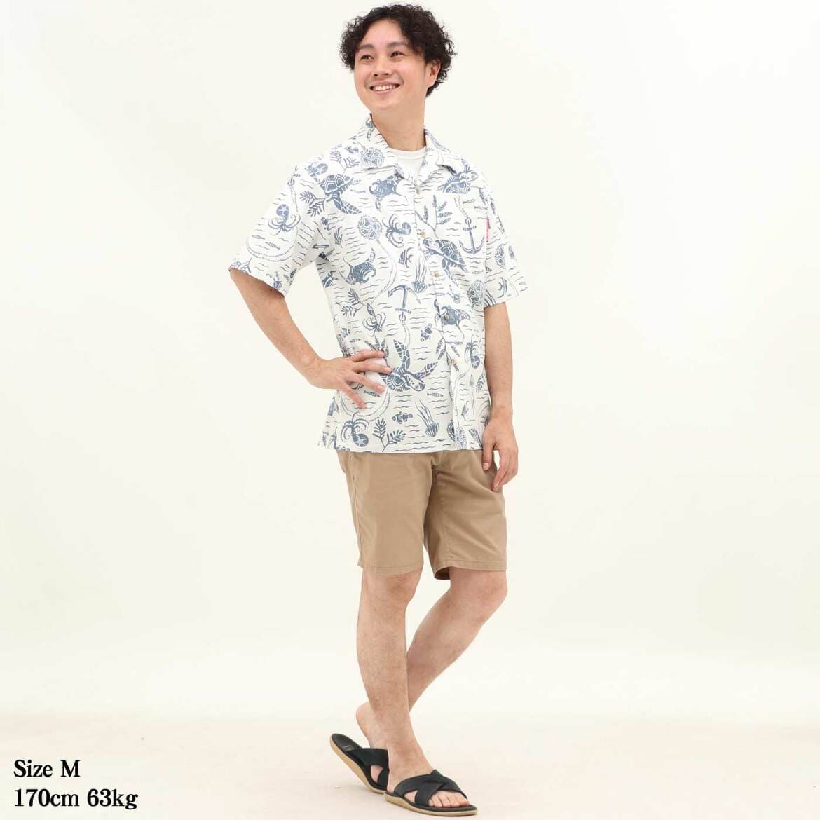 かりゆしウェアモデル着用画像