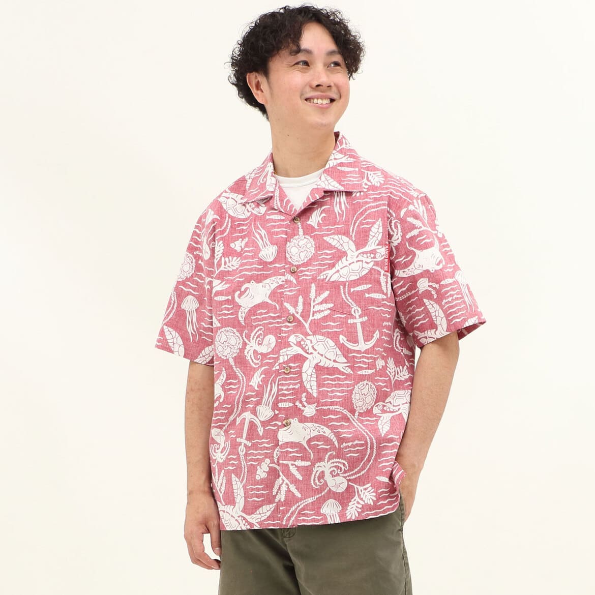 かりゆしウェアモデル着用画像