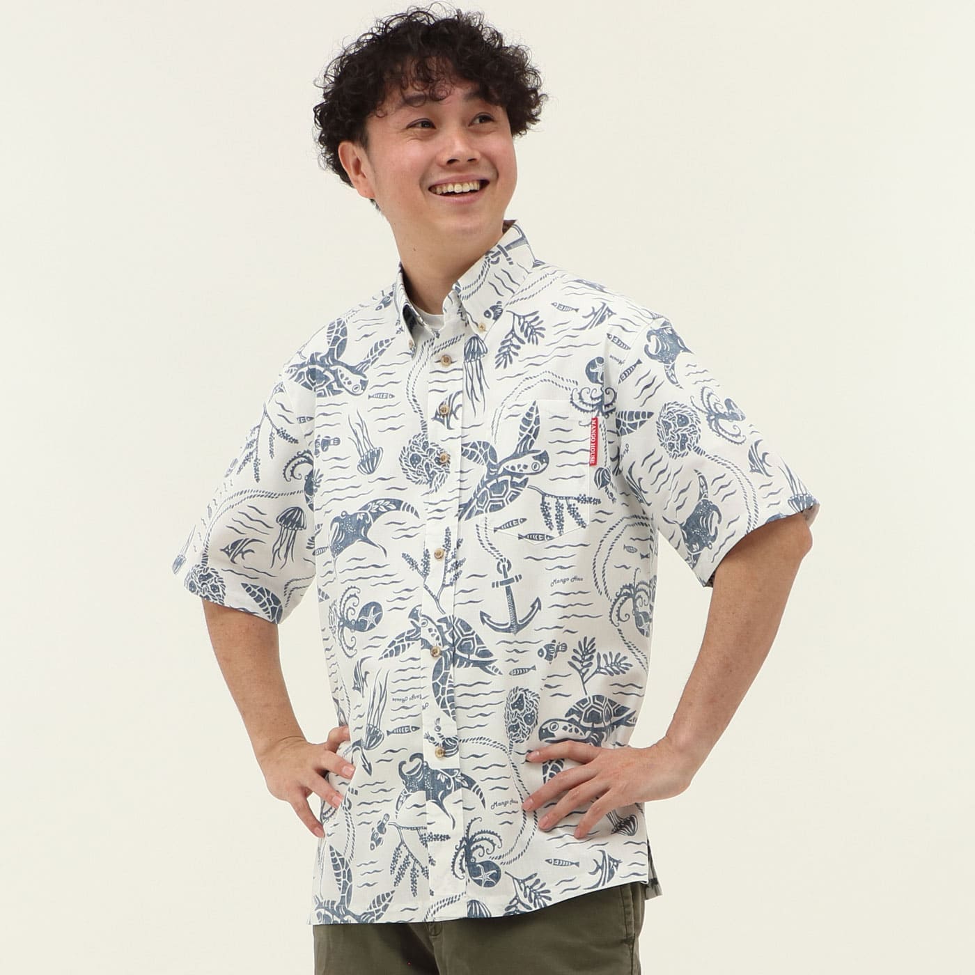 かりゆしウェアモデル着用画像