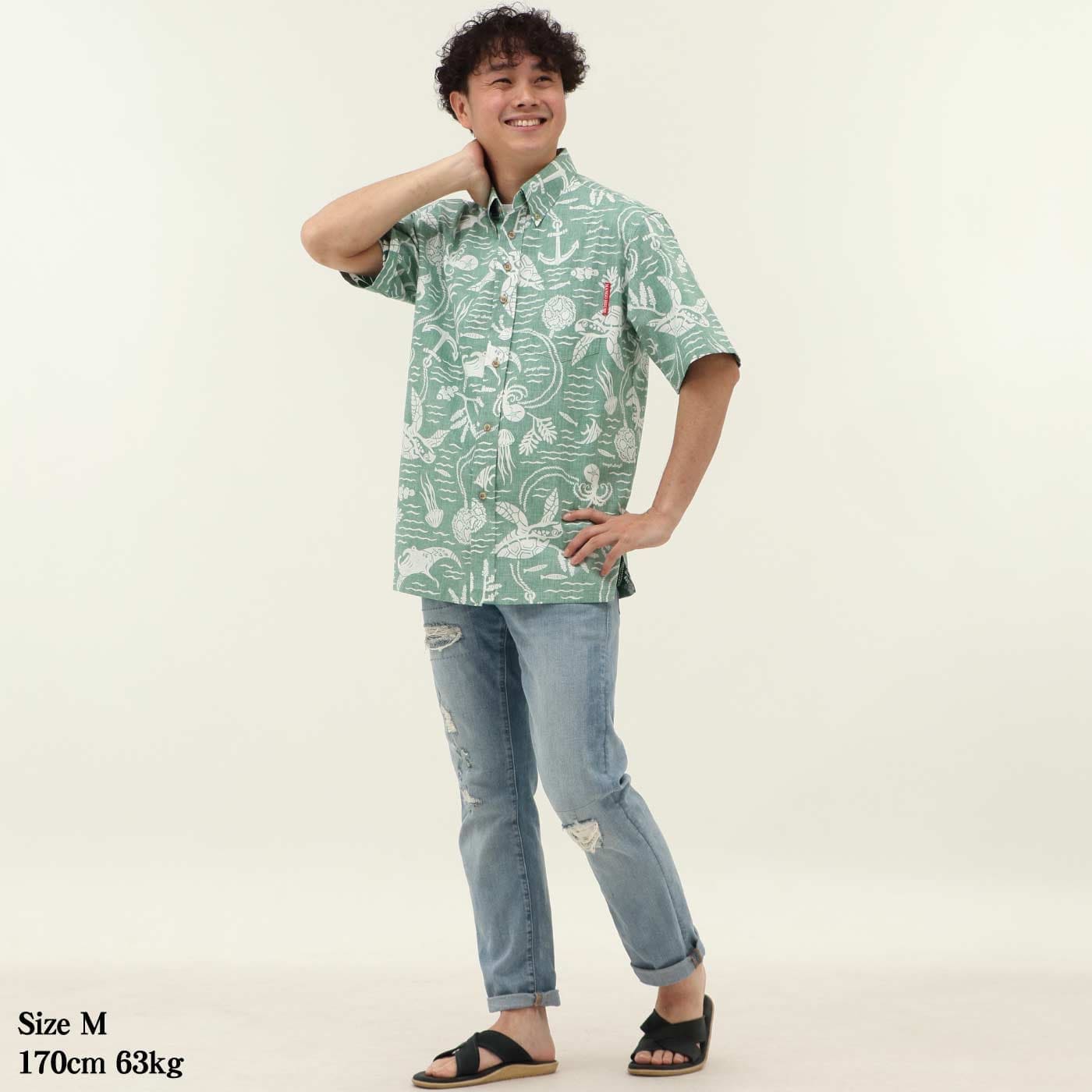 かりゆしウェアモデル着用画像