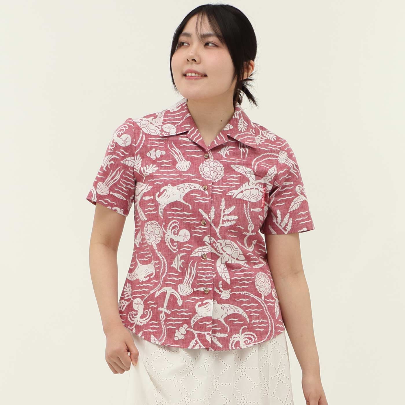 かりゆしウェアモデル着用画像