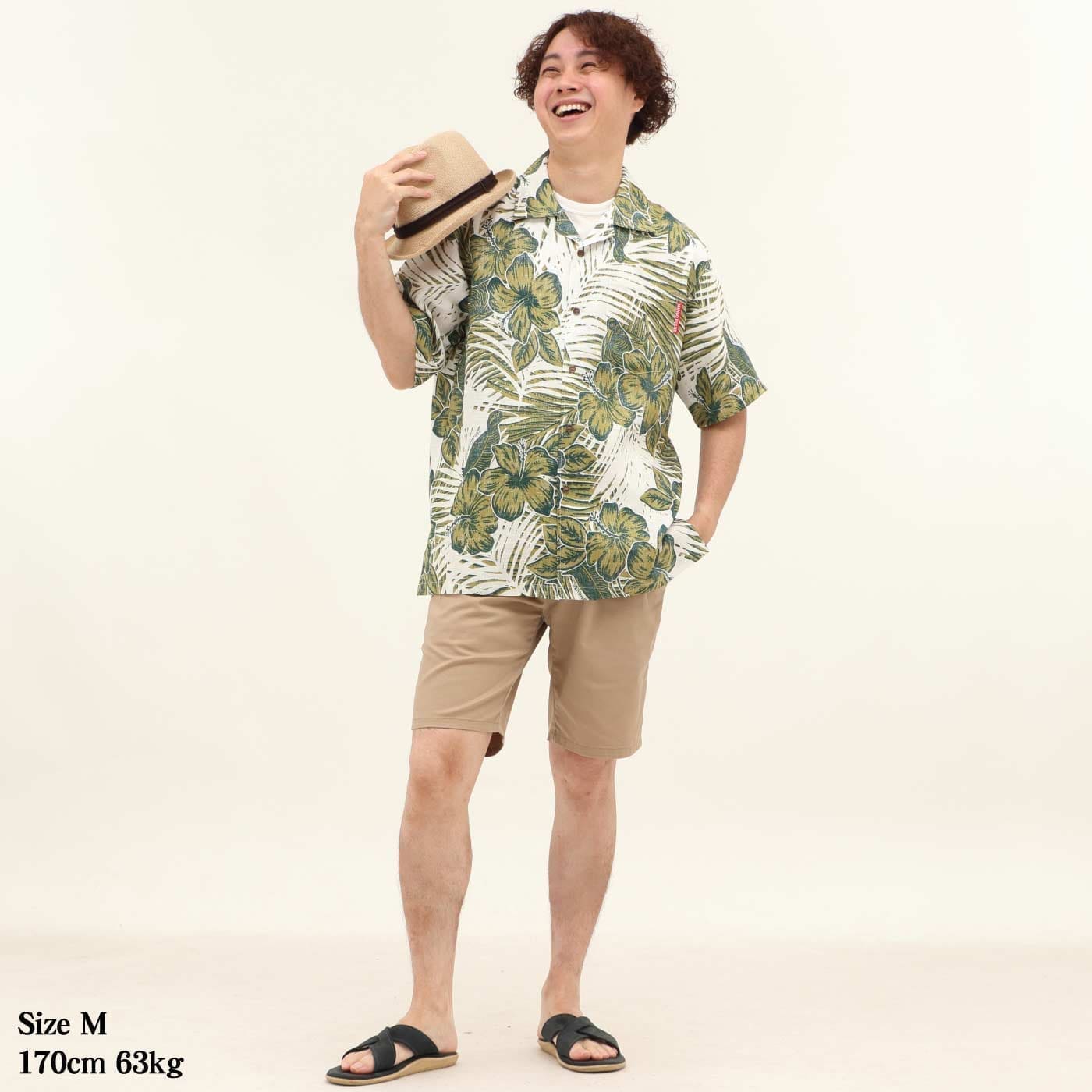 かりゆしウェアモデル着用画像