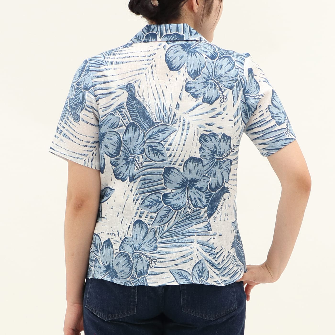 かりゆしウェアモデル着用画像