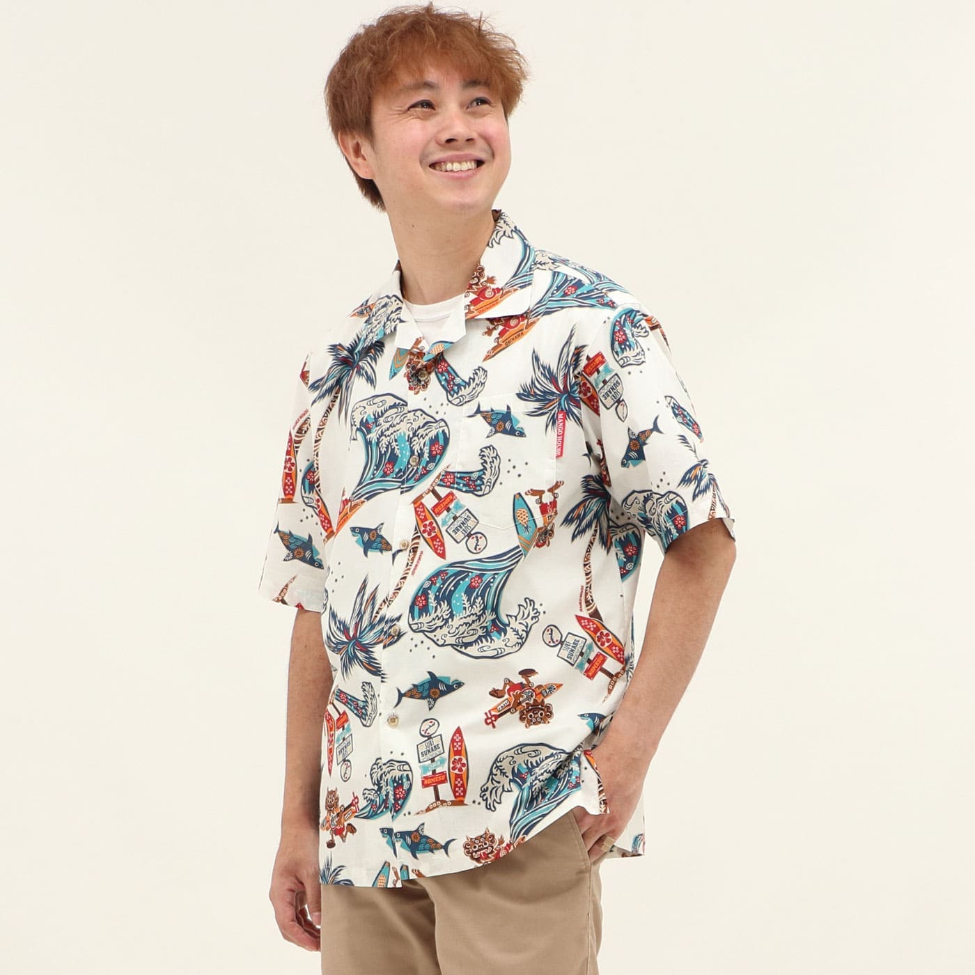 かりゆしウェアモデル着用画像