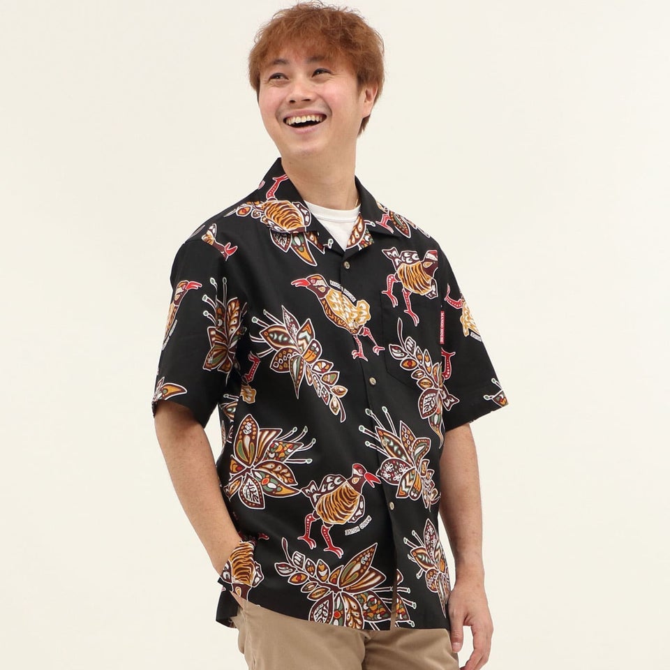 かりゆしウェアモデル着用画像