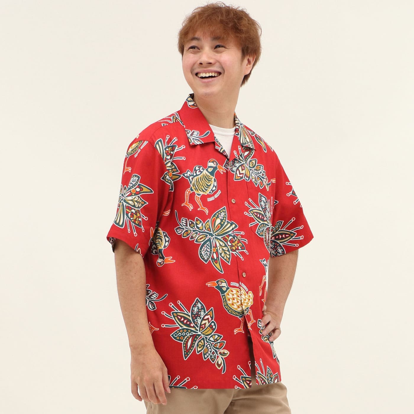 かりゆしウェアモデル着用画像