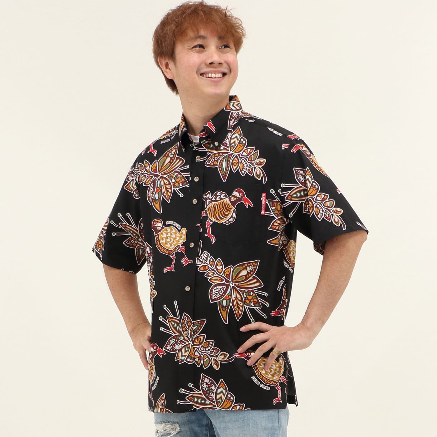 かりゆしウェアモデル着用画像