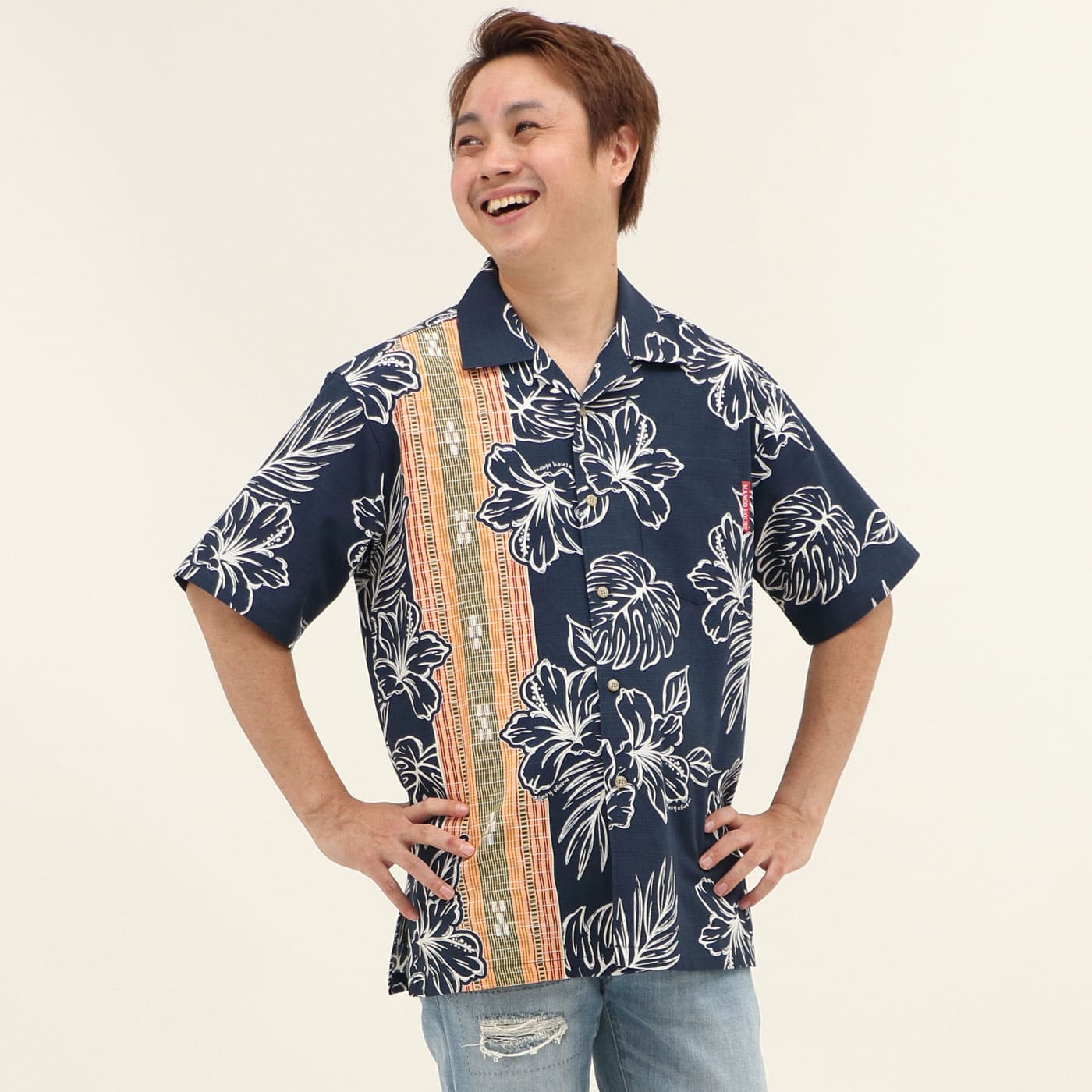 かりゆしウェアモデル着用画像