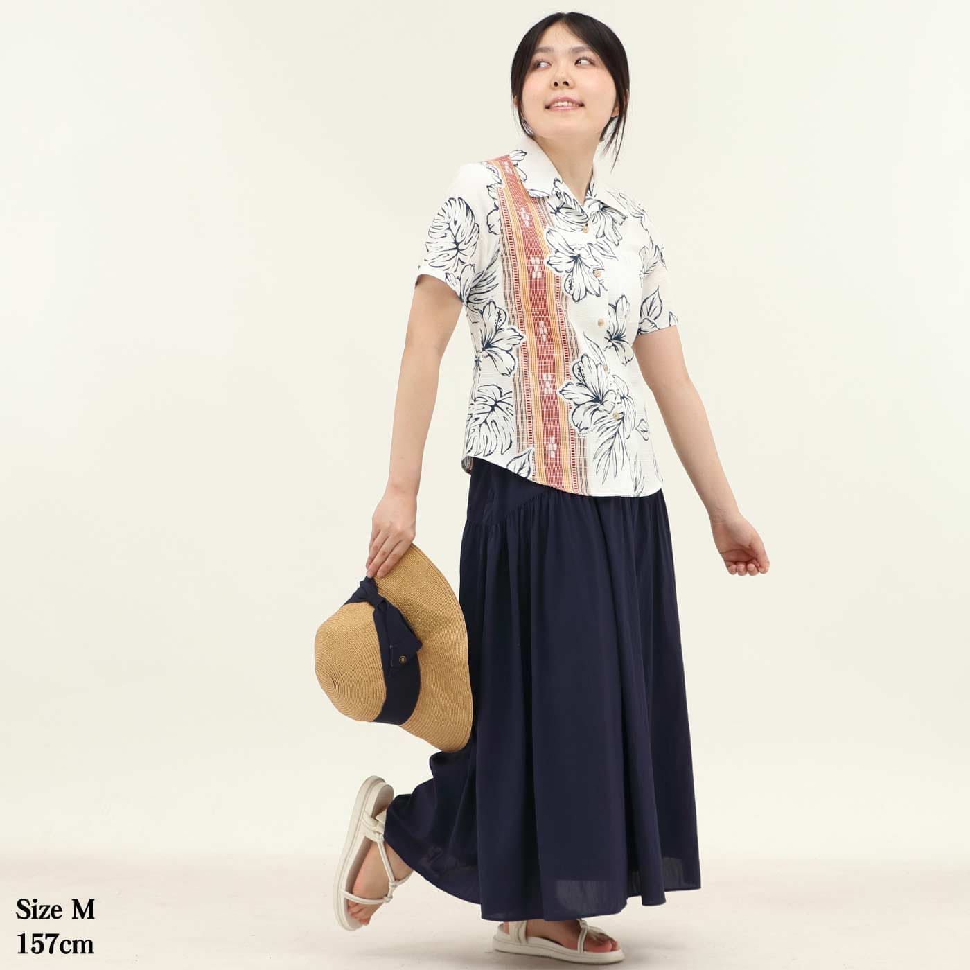 かりゆしウェアモデル着用画像