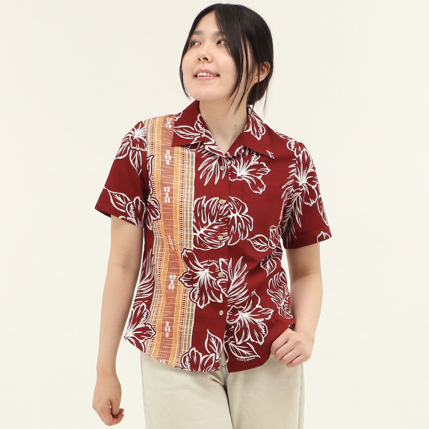 かりゆしウェアモデル着用画像