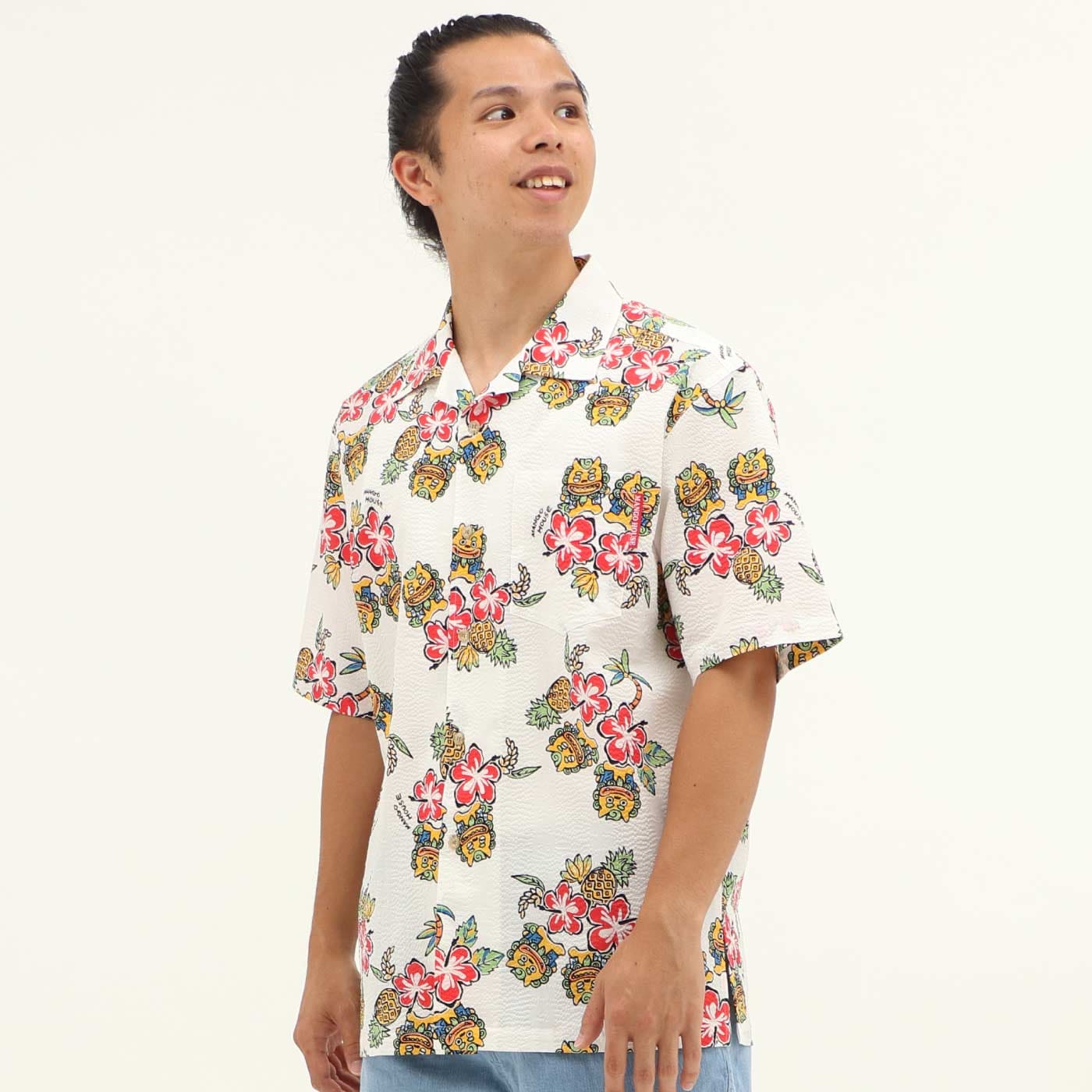 かりゆしウェアモデル着用画像