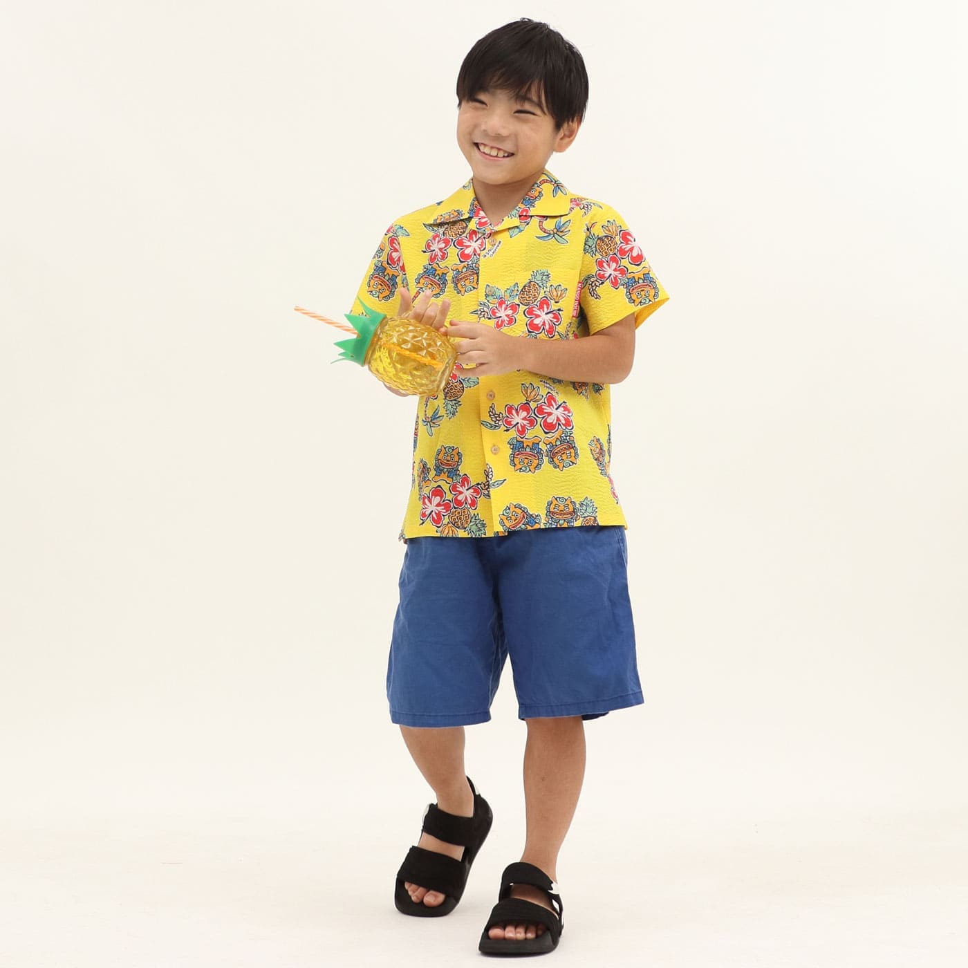 かりゆしウェアモデル着用画像