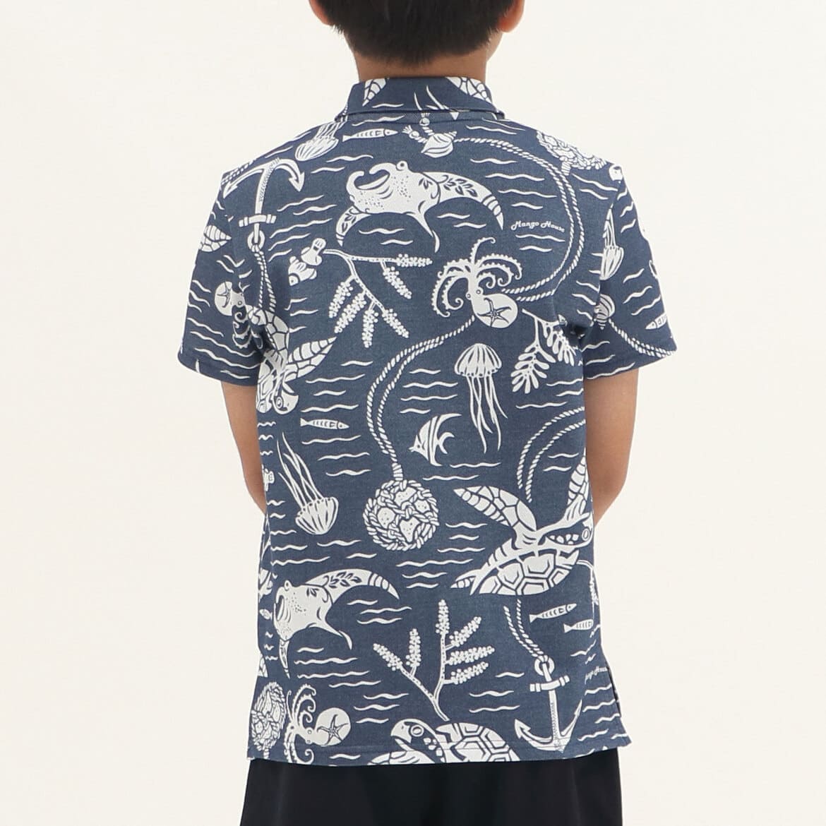 かりゆしウェアモデル着用画像