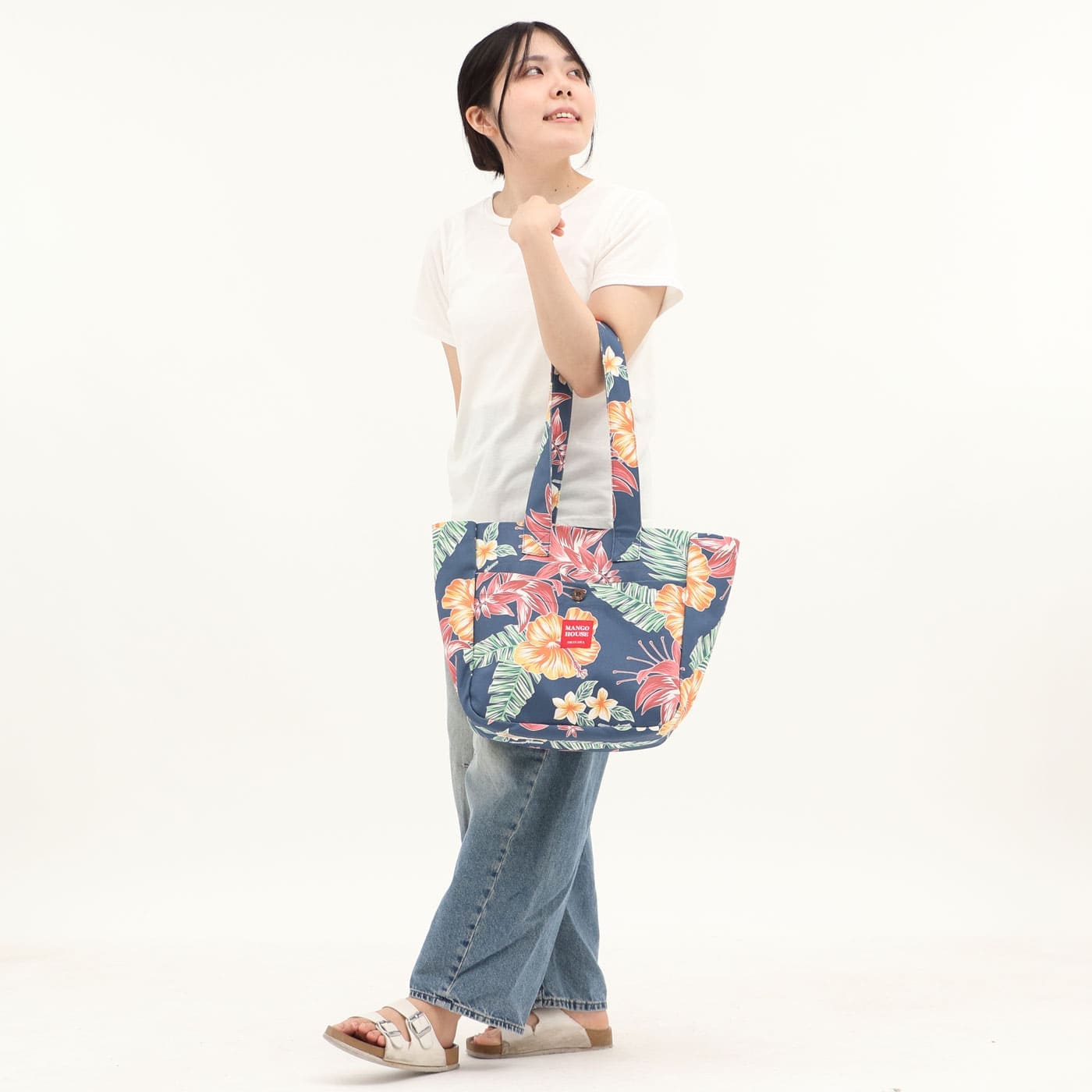 かりゆしウェアモデル使用画像
